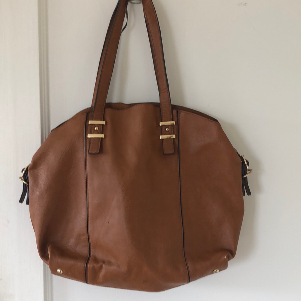 Accessorize Vegan Tan Tote with 3 compartments